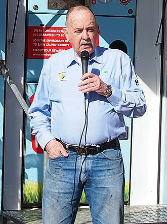 Ian Kiernan height profile photo