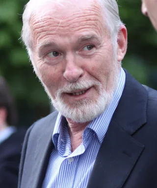Ian McElhinney height profile photo