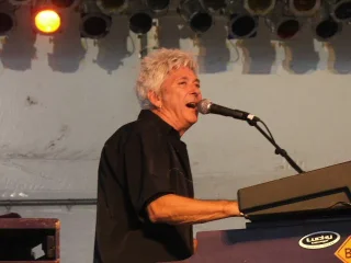 Ian McLagan height profile photo