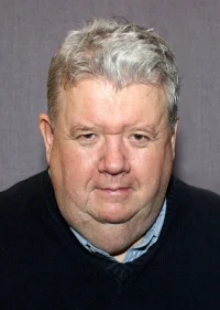 Ian McNeice height profile photo