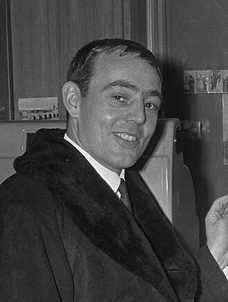 Ian St John height profile photo