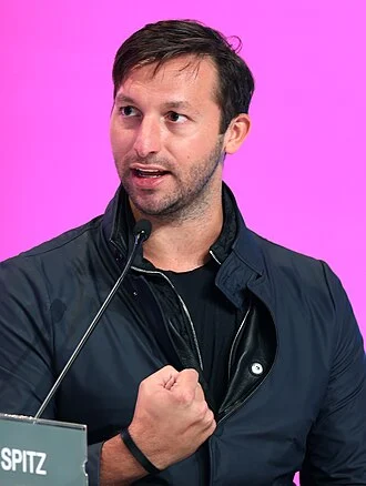 Ian Thorpe height profile photo