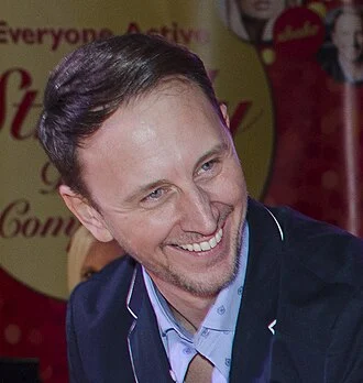 Ian Waite height profile photo