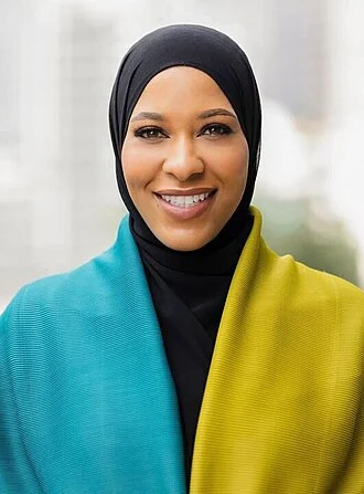 Ibtihaj Muhammad height profile photo