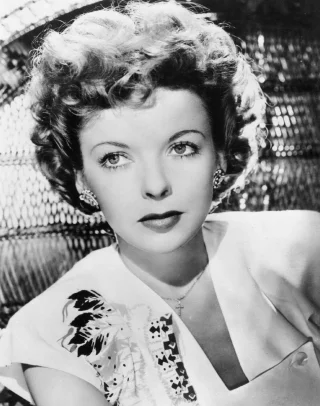 Ida Lupino height profile photo