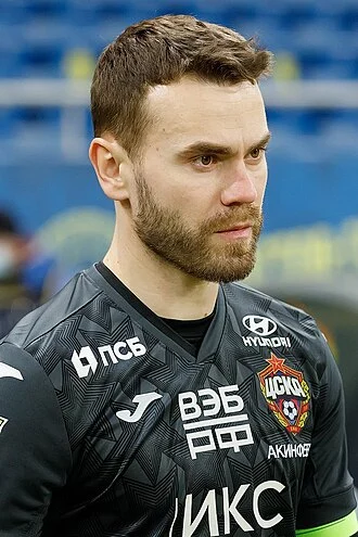 Igor Akinfeev height profile photo