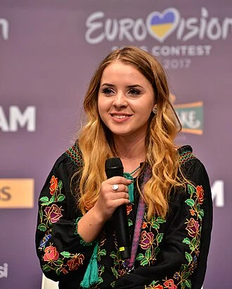Ilinca Băcilă height profile photo