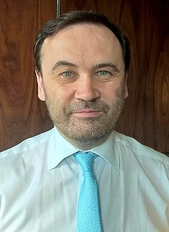 Ilya Ponomarev height profile photo
