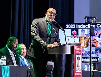 Irving Fryar height profile photo