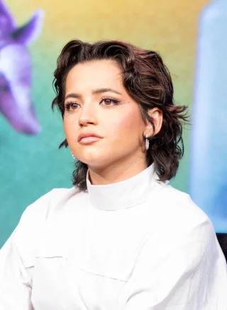Isabela Merced height profile photo