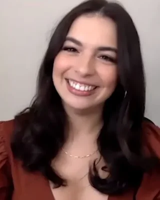 Isabella Gomez height profile photo