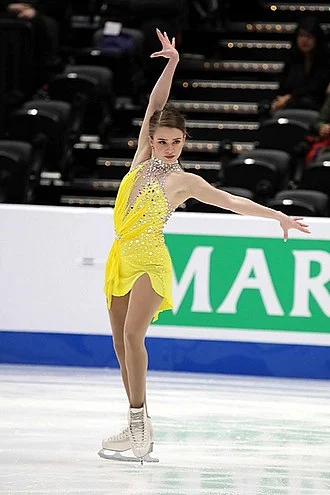Isadora Williams height profile photo
