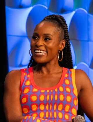 Issa Rae height profile photo