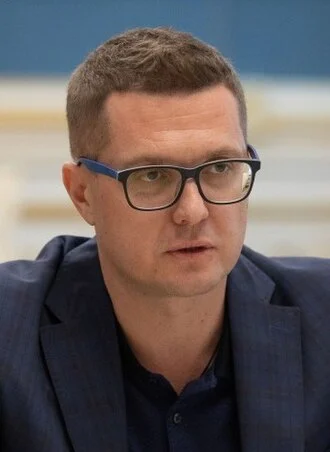 Ivan Bakanov height profile photo