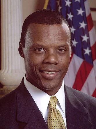 J. C. Watts height profile photo