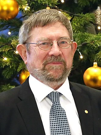 J. Michael Kosterlitz height profile photo
