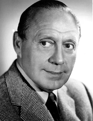 Jack Benny height profile photo