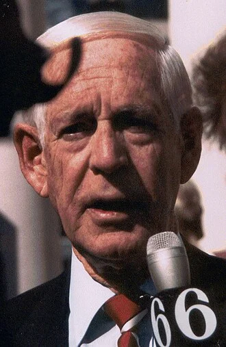 Jack Buck height profile photo