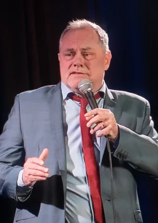 Jack Dee height profile photo