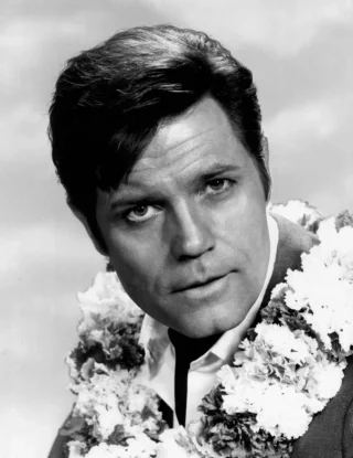 Jack Lord height profile photo