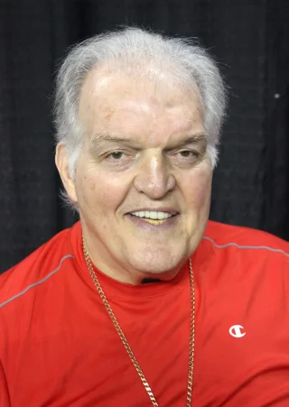Jack O'Halloran height profile photo