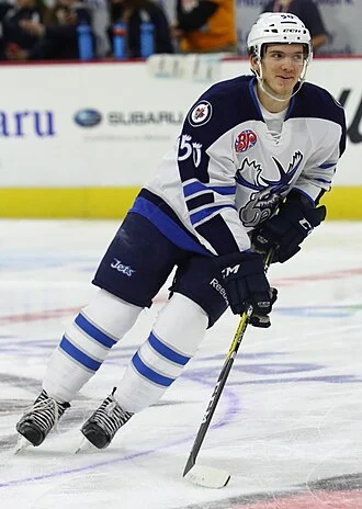 Jack Roslovic height profile photo