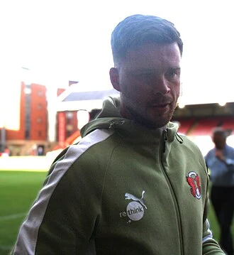 Jack Simpson (footballer) height profile photo