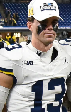 Jack Tuttle (American football) height profile photo