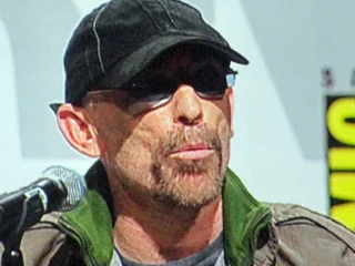 Jackie Earle Haley height profile photo