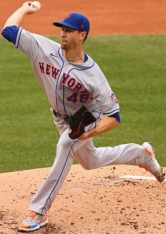 Jacob deGrom height profile photo