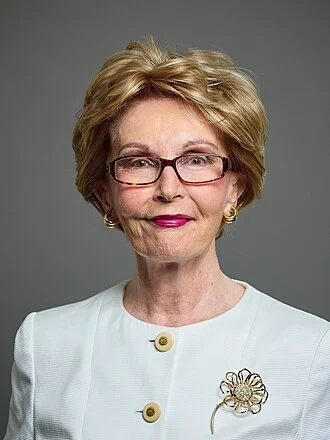 Jacqueline Foster height profile photo