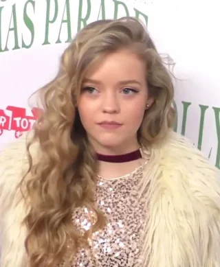 Jade Pettyjohn height profile photo