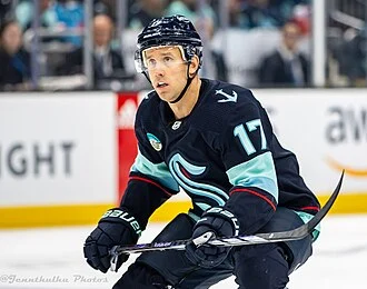 Jaden Schwartz height profile photo