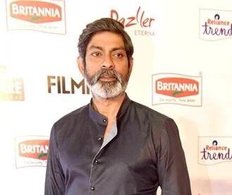 Jagapathi Babu height profile photo