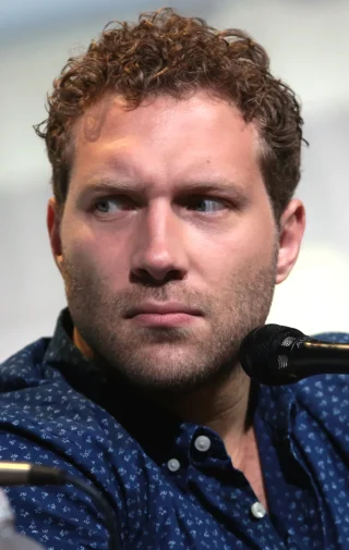 Jai Courtney height profile photo