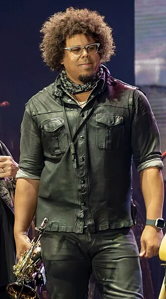 Jake Clemons height profile photo