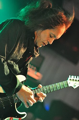 Jake E. Lee height profile photo