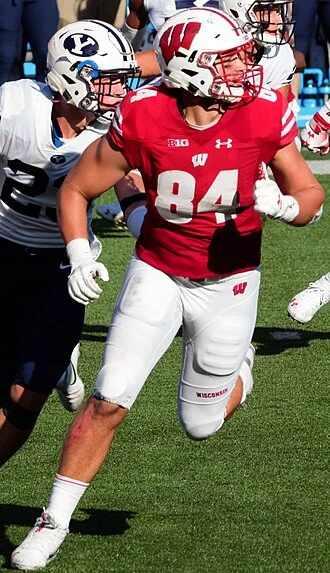 Jake Ferguson height profile photo