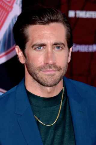 Jake Gyllenhaal height profile photo