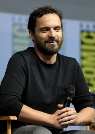 Jake Johnson height profile photo