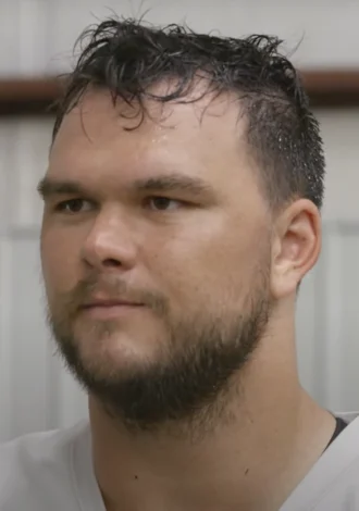 Jake Matthews (American football) height profile photo