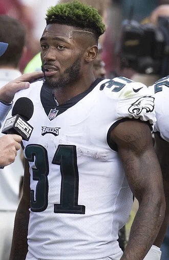 Jalen Mills height profile photo