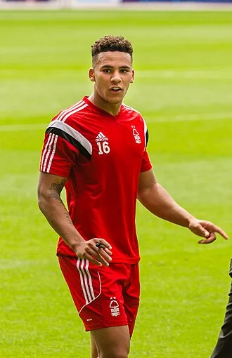 Jamaal Lascelles height profile photo