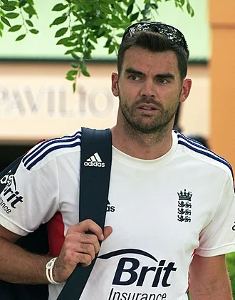 James Anderson (cricketer) height profile photo
