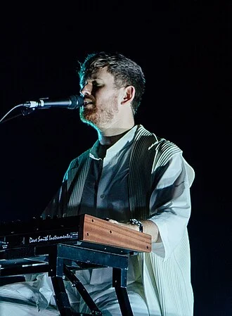 James Blake (musician) height profile photo