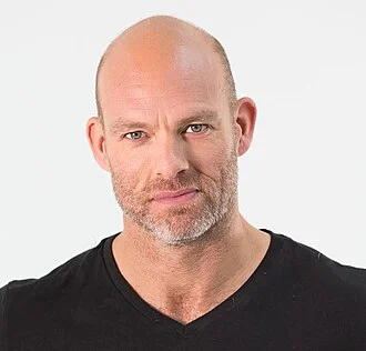 James Crossley (bodybuilder) height profile photo