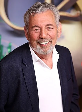 James Dolan (businessman) height profile photo