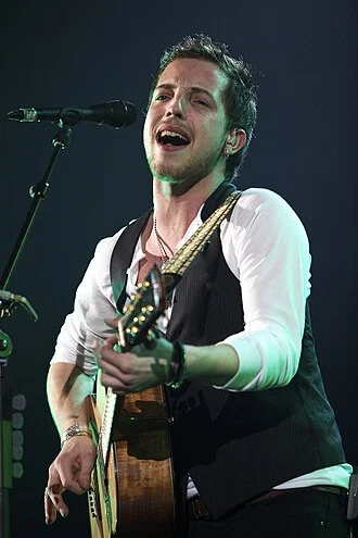 James Morrison (singer) height profile photo