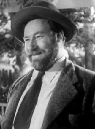 James Robertson Justice height profile photo