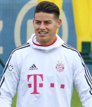James Rodríguez height profile photo